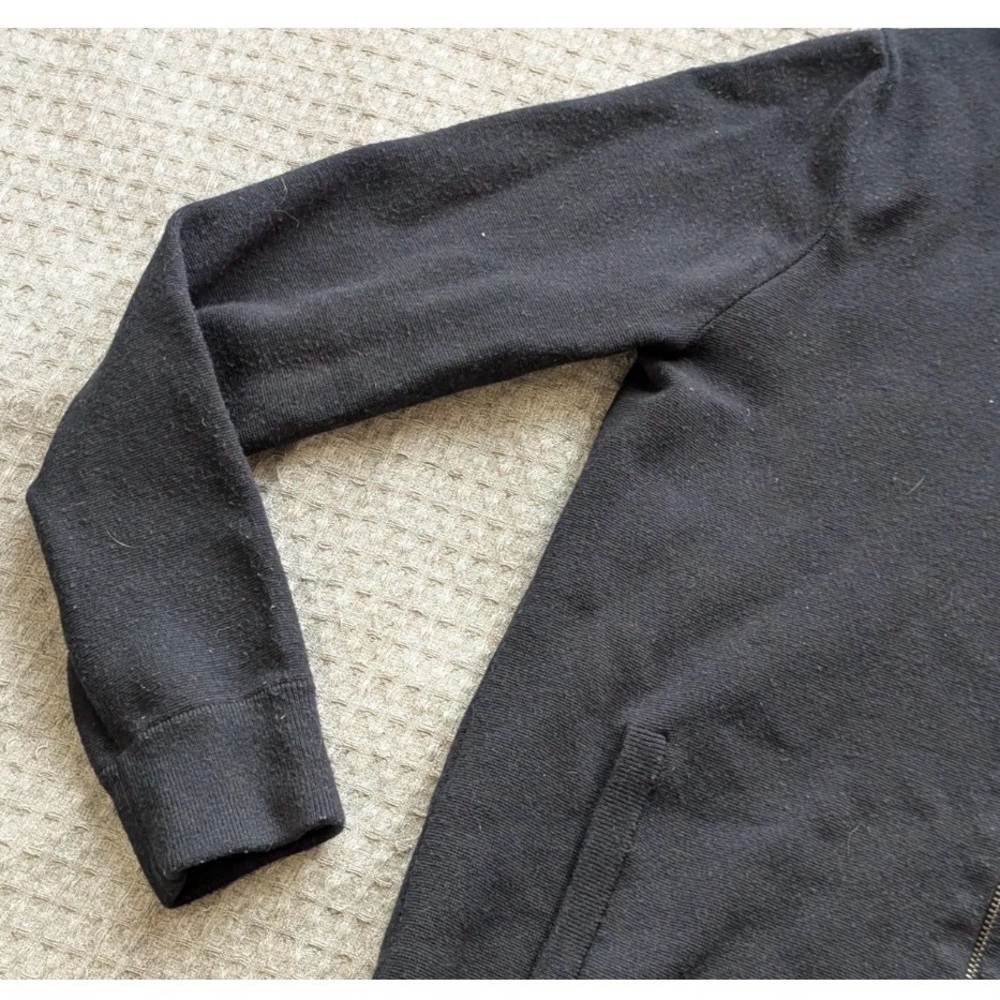 Taylor Stitch Merino Wool Zip Hoodie – Navy
Men’s Size SMALL - Picture 3 of 13